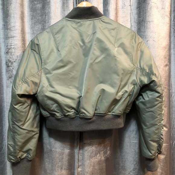 Topshop Petite Cropped Bomber Jacket - Picture 5 of 5